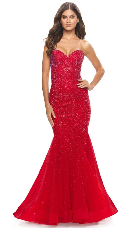 Save More Than Ever!La Femme 31285 - Strapless Sweetheart Tulle Evening Dress
