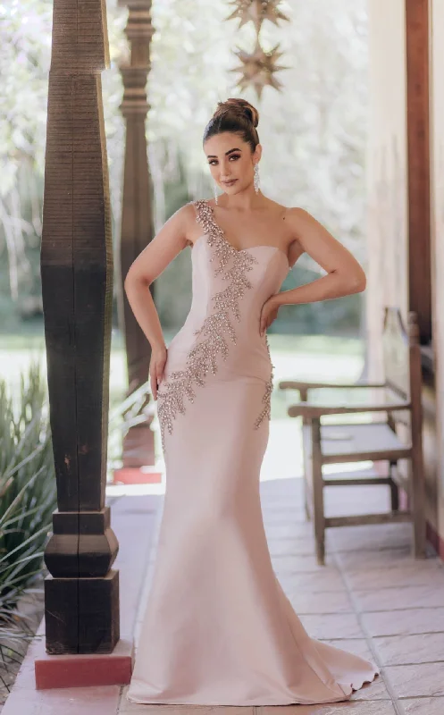 Don’t Wait – Shop Today!Terani 232E1231 Dress