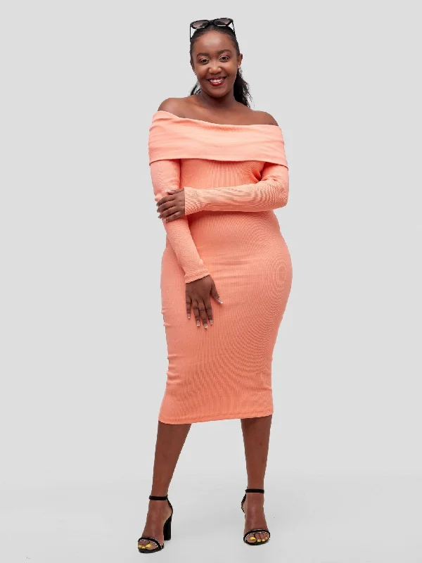 Save More When You Shop More!Chic Plug Off-shoulder - Peach