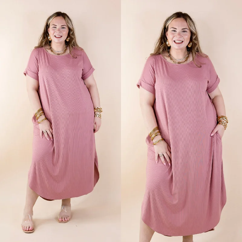 Your Shopping Wish, Our Discount Command!Last Chance Size Small & XL | Chill Looks Short Sleeve Ribbed Midi Dress in Mauve