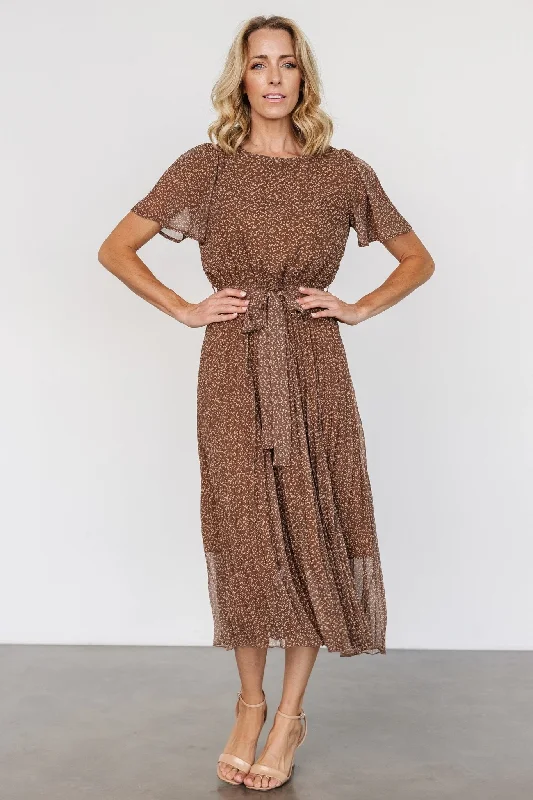 Upgrade for Less!Prim Pleated Dress | Dusty Brown Print