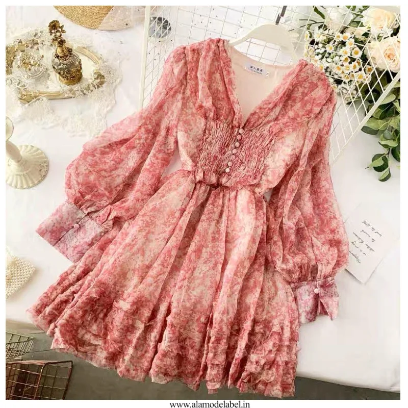 The Sale You’ve Been Waiting For!Tennah Floral Dress